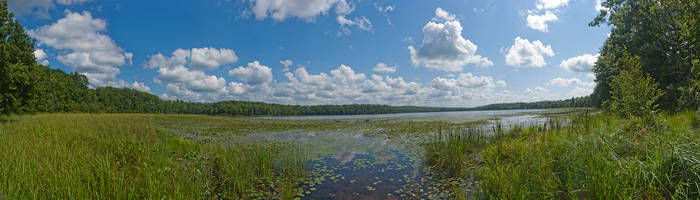 Daytime at Devils Lake