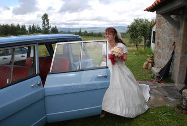 the car of Isabel's wedding