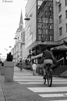 Osijek afternoon walkway