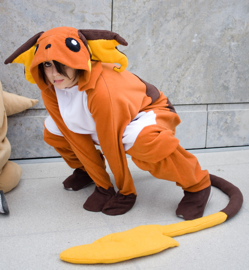 Raichu Pokemon Cosplay