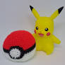 Crochet Pokeball free pattern