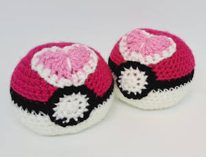 Crochet Love Ball free pattern