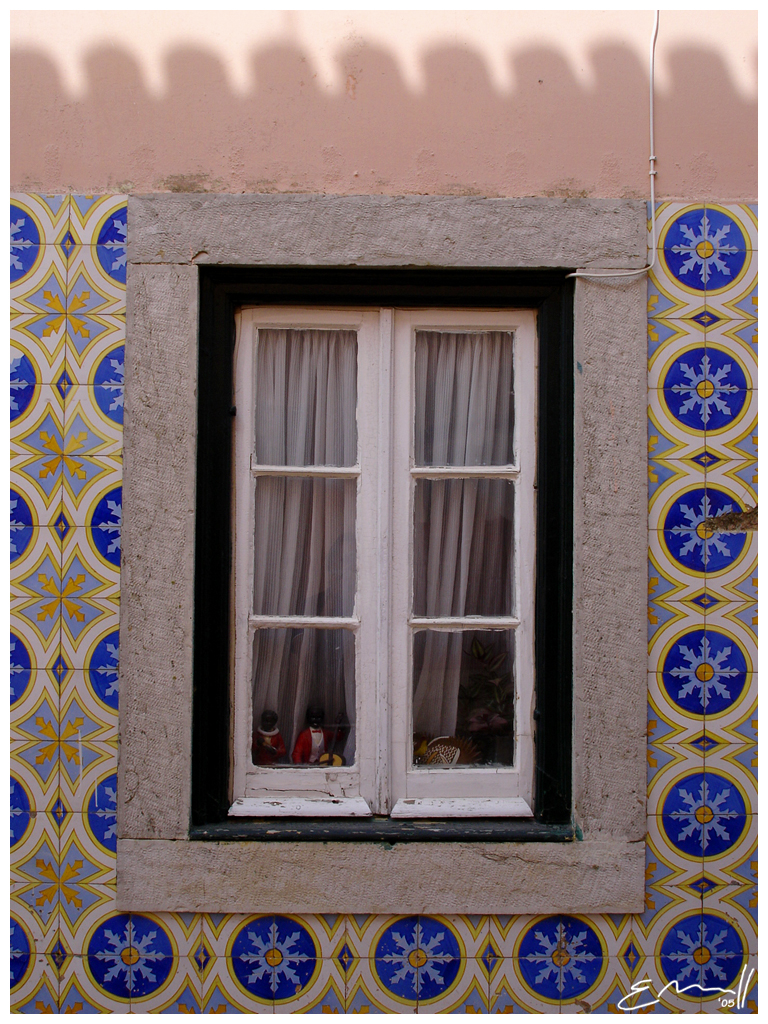 windows of portugal iv.