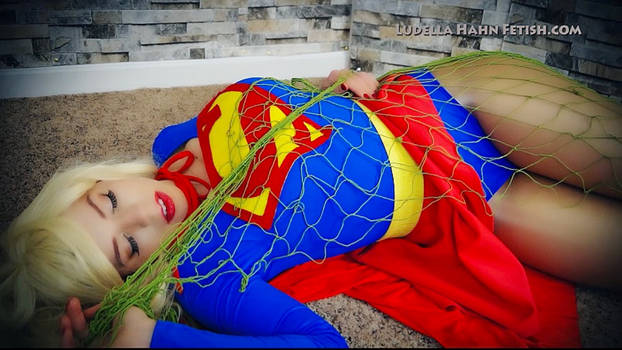 Ludella Hahn as Supergirl 2 