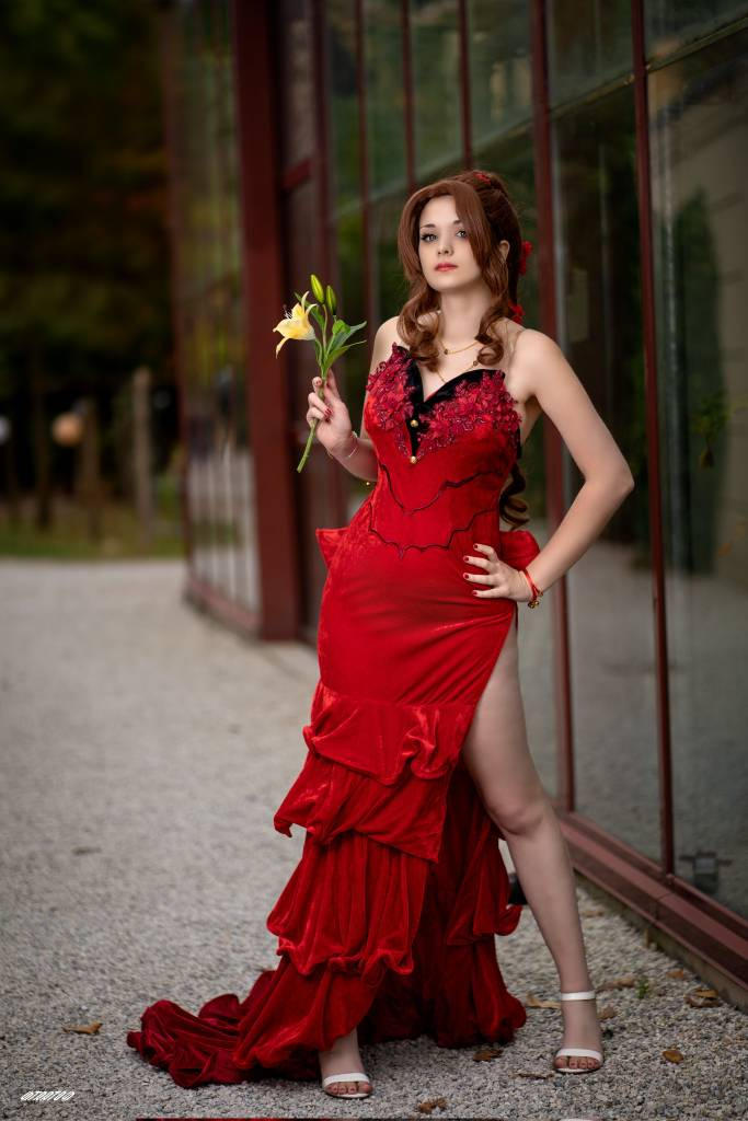 aerith cosplay red dress Aerith cosplay by Axilirator : r/FinalFantasy