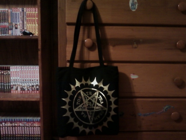 Black Butler Purse, Back