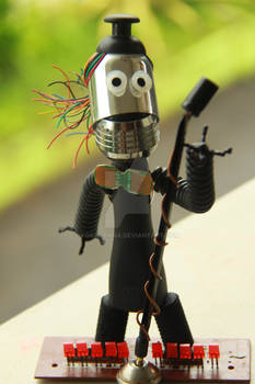 NOTO singer robot