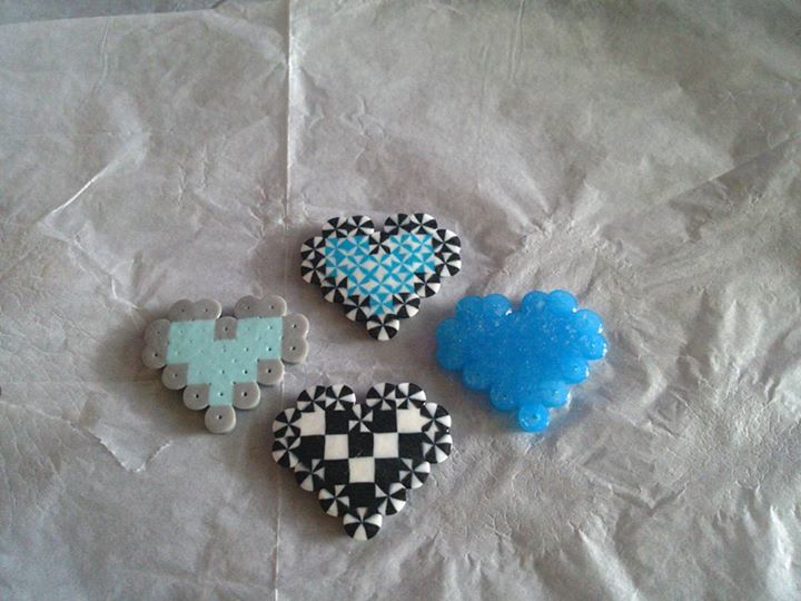 8 bit hearts