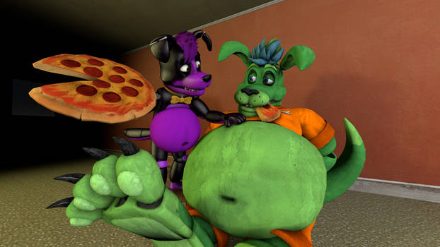 Pizza Time with the big Roo!