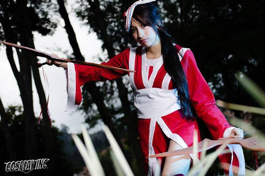 Akali Cosplay [Bloodmoon]