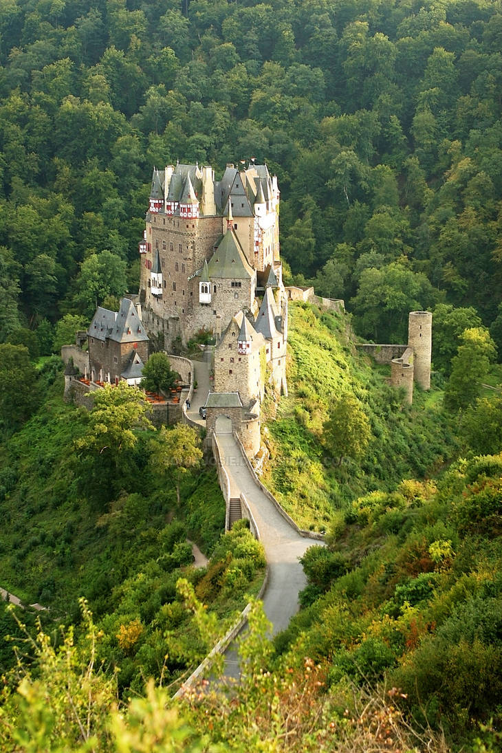 Burg Eltz by SoniaJosie