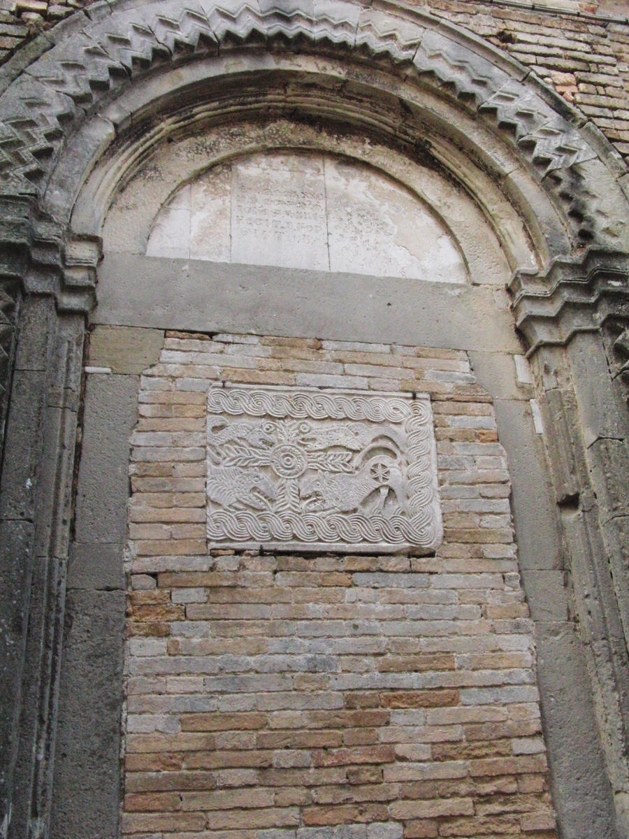 Romanic Arc