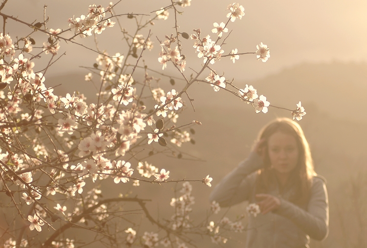 Kate with white tree