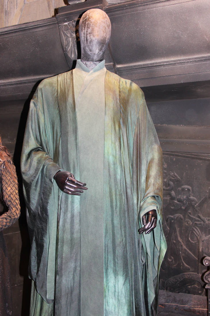 Costume Selection: Lord Voldemort by Skarkdahn on DeviantArt