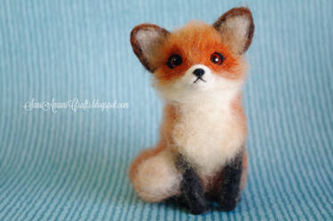 Needle felted red fox