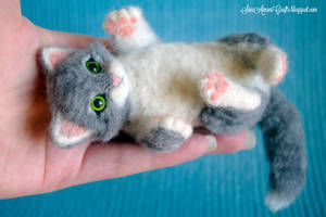 Needle felting - Grey Kitten