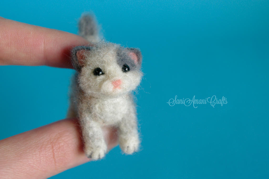 Needle felted - Grey Kitten