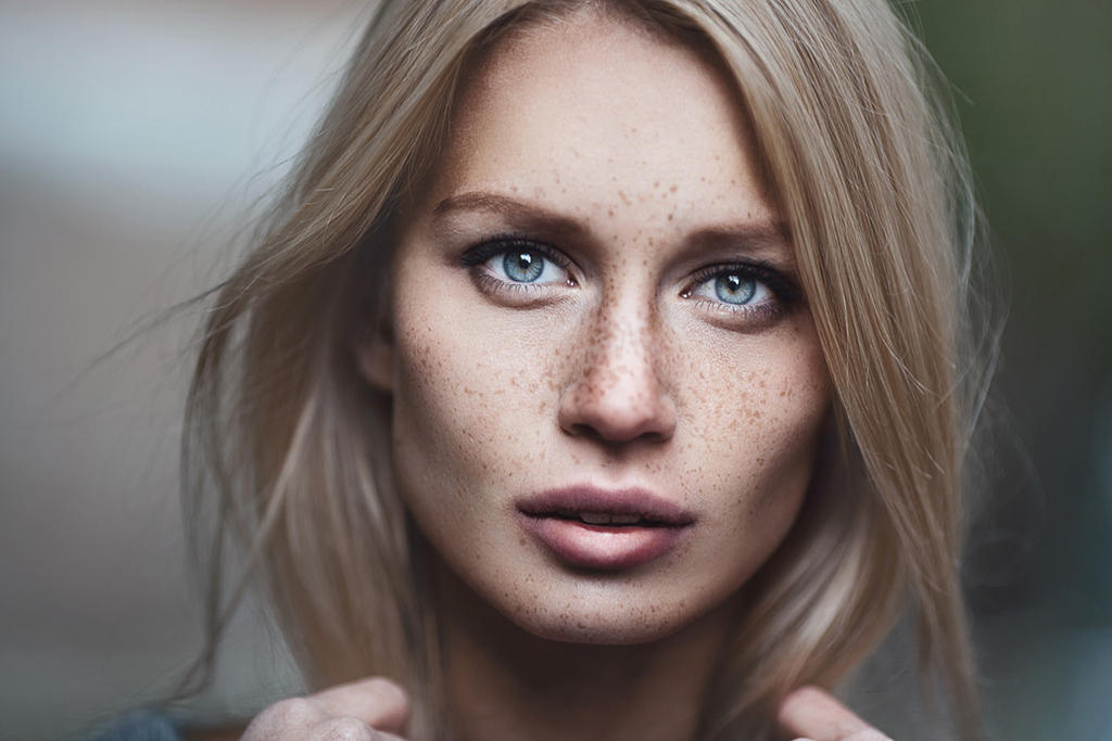 Freckle by PavelLepeshev