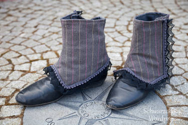 Steampunk Spats 'Noble and Dainty' by Costumy