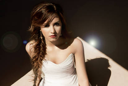 Demi Lovato UNBROKEN 2