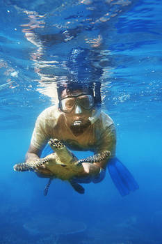 me with sea turtle