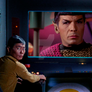 Sulu n Chekov Commander Spock