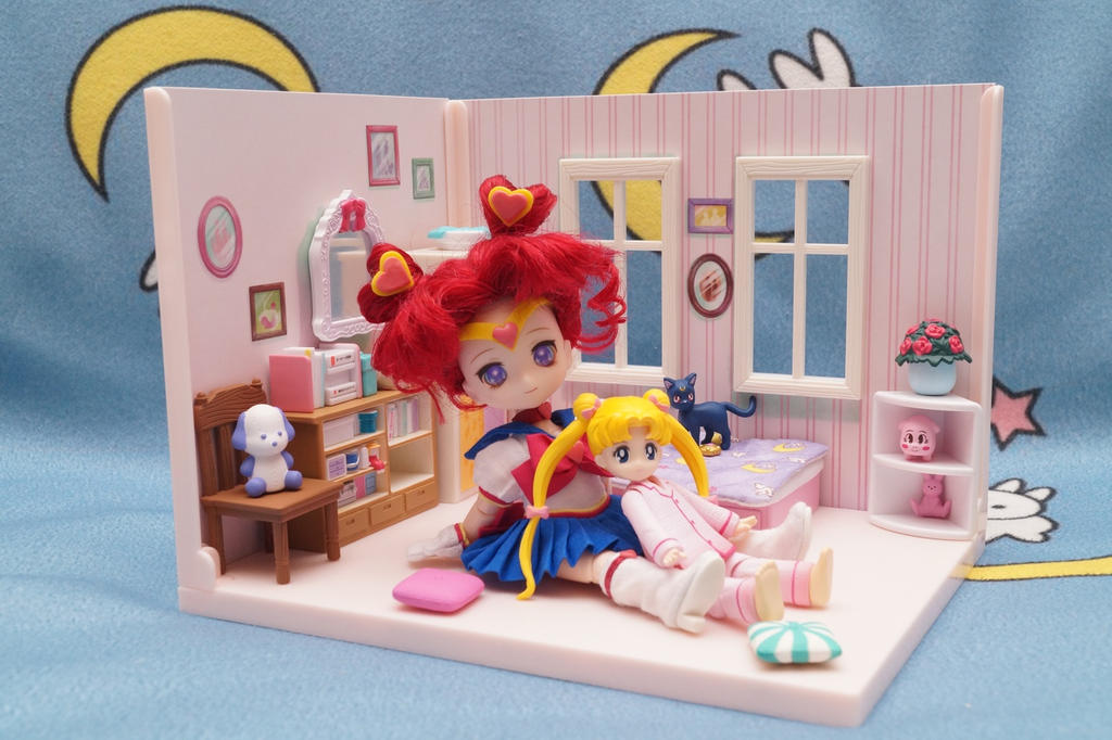 Sailor Moon Tin Lunch Box by Yuni-Naoki on DeviantArt