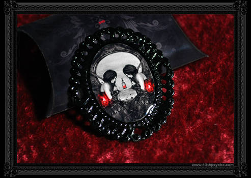 'Skull' Brooch