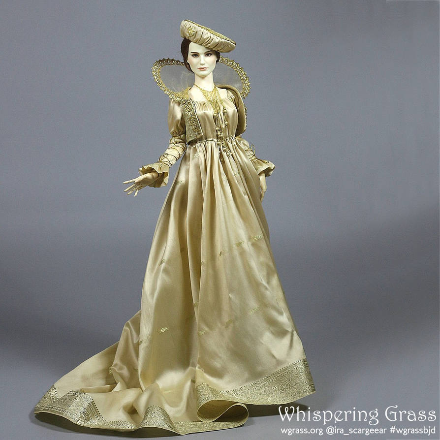 Creamy White Renaissance dress by scargeear