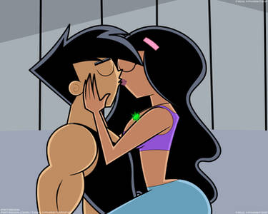 (Future) Danny and Paulina kiss