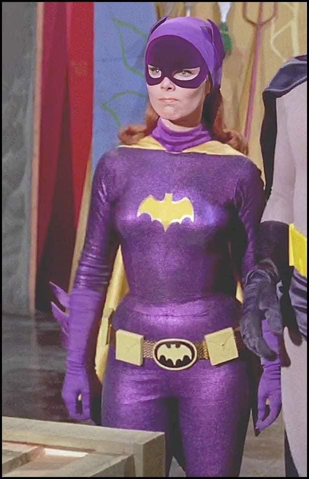 Batgirl by jimthevillian on DeviantArt