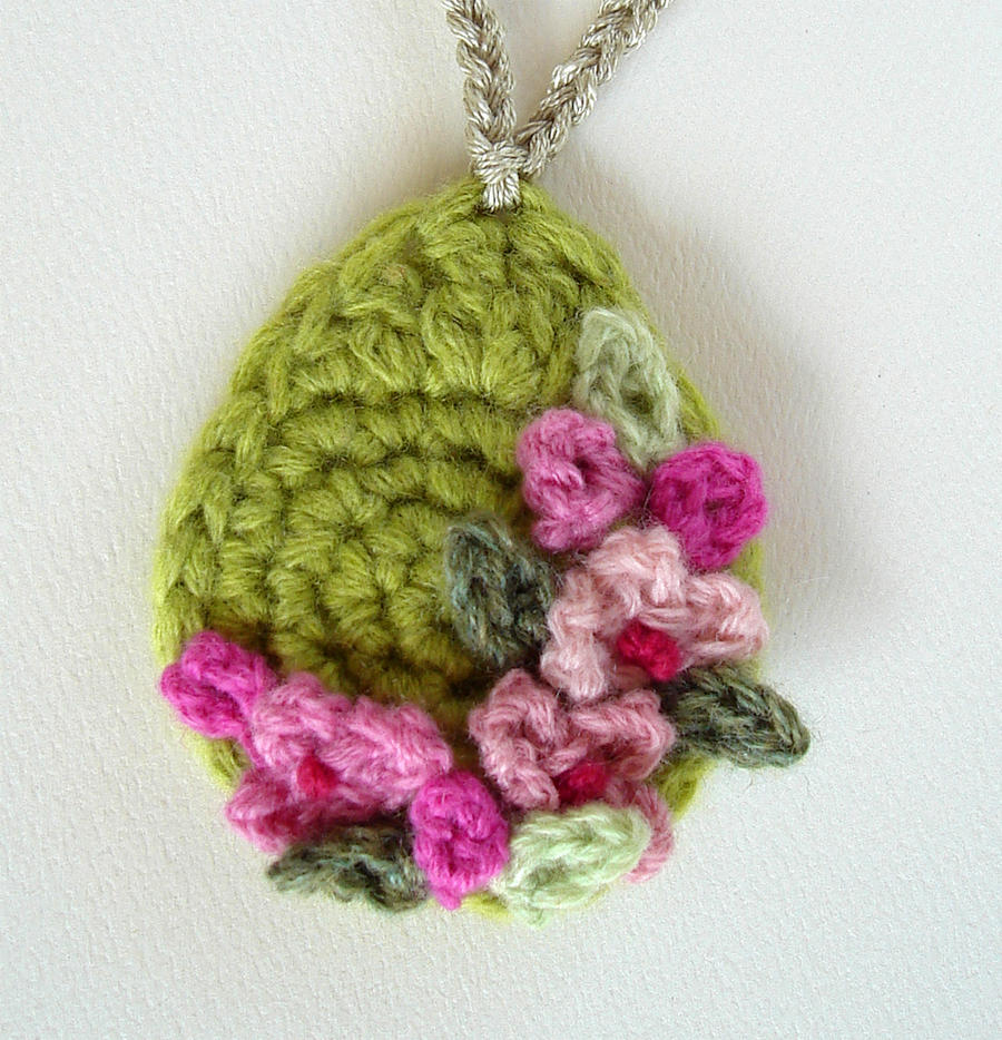 Crochet Green Necklace