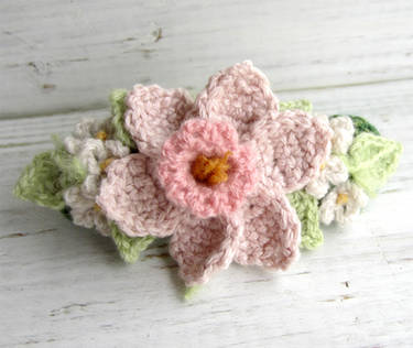 Crochet Hair Barrette Pink Daffodil