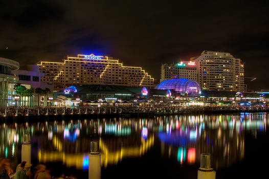 Darling Harbour at night