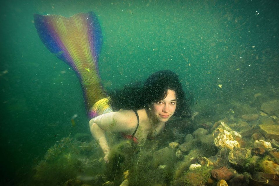 Mermaid Claui Underwater 2