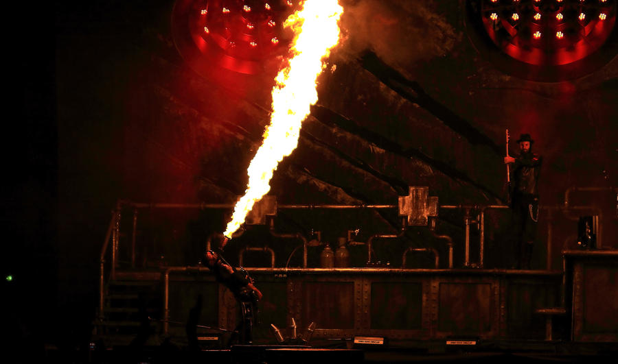 Fire Scene From Rams RAMMSTEIN FIRE by voitaco on DeviantArt