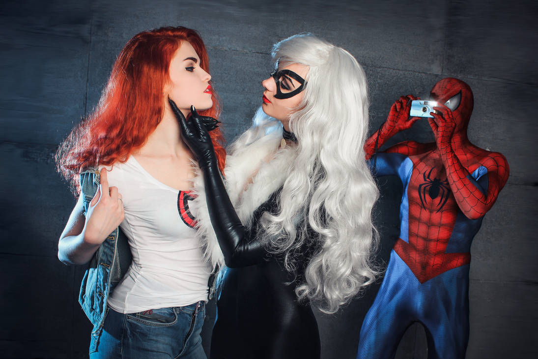 Black cat spiderman cosplay