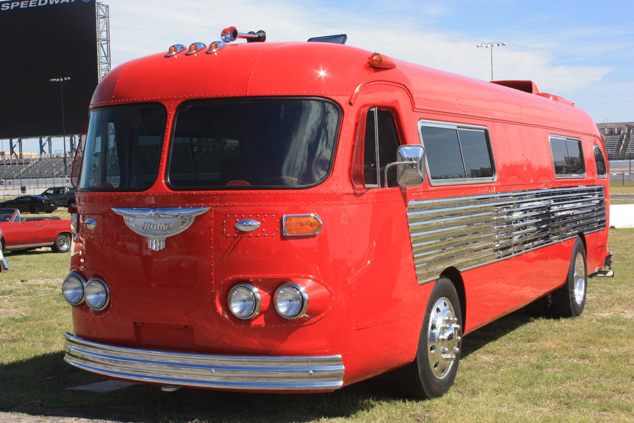 Custom Bus by DraconisZodiark on DeviantArt