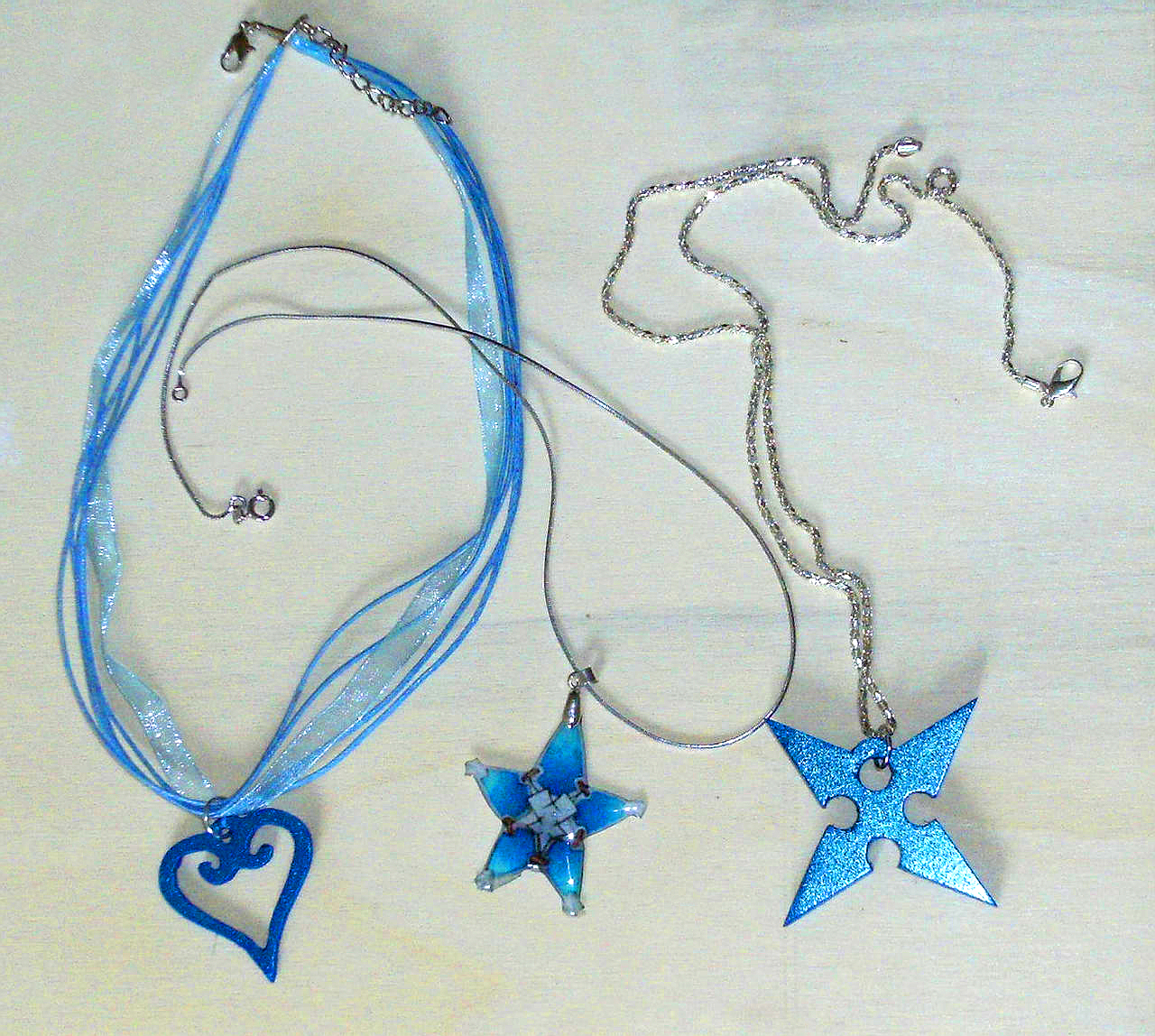 Blue tone charms