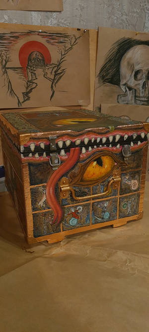 Mimic chest