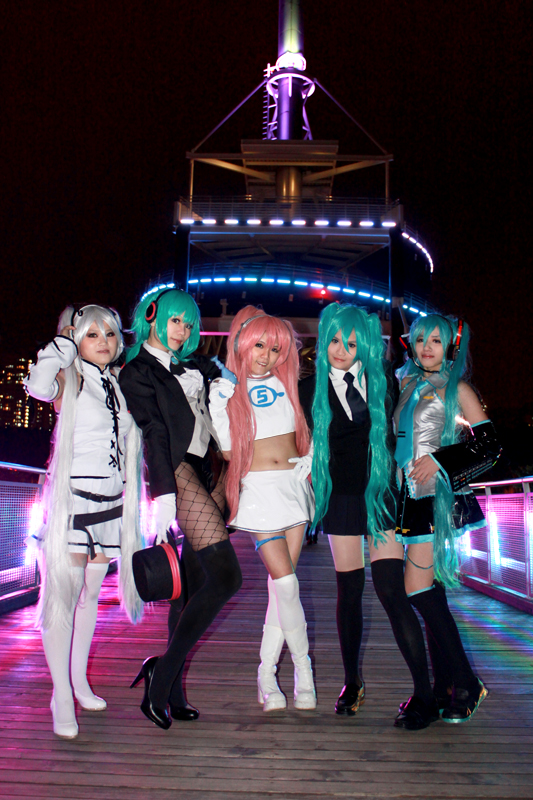 Cosplay-Hatsune Miku2