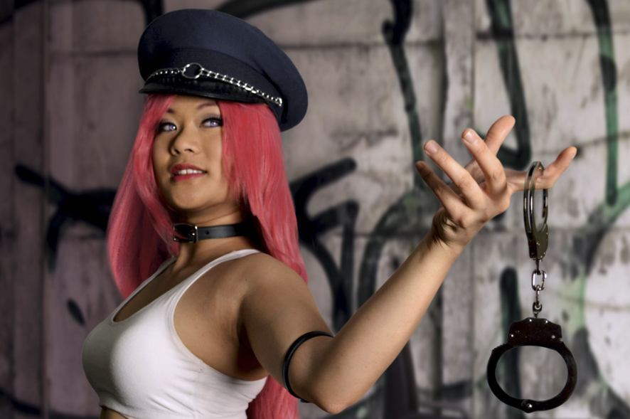 Poison Street Fighter Cosplay