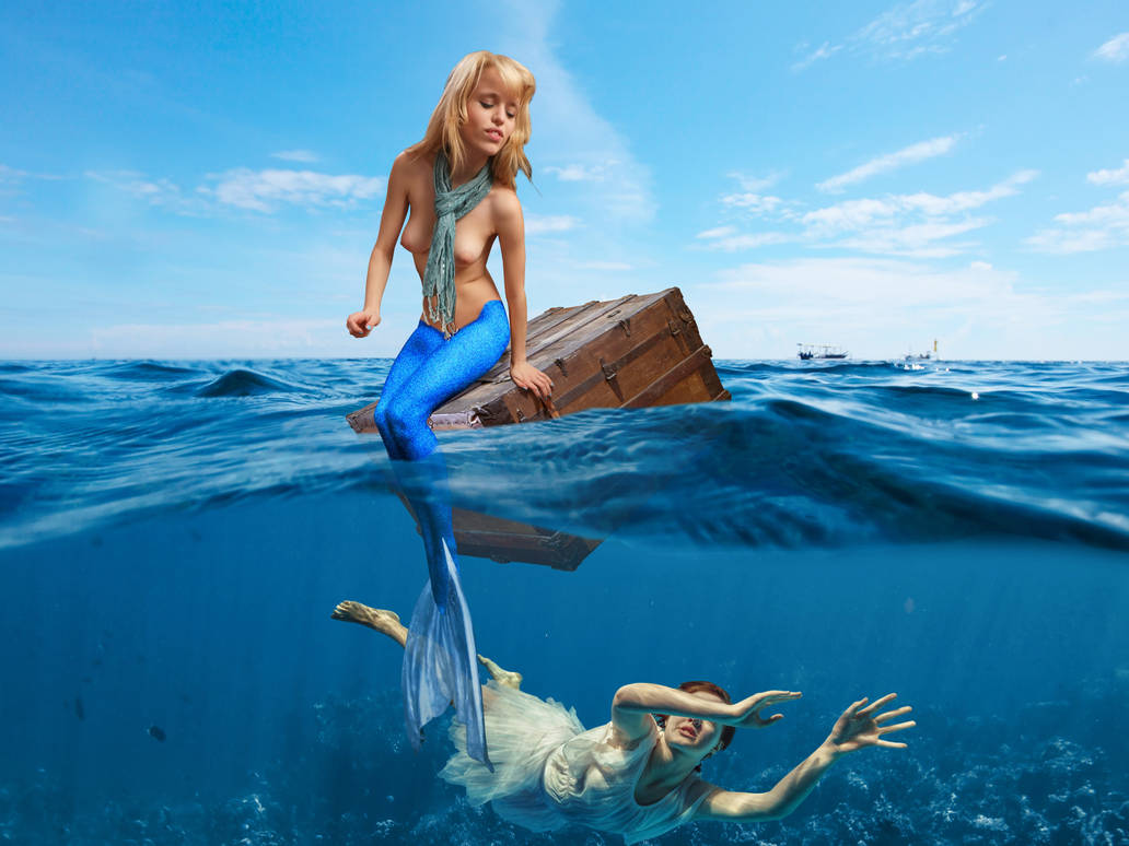 Mermaid Angelique ~ a role reversal by sirenabonita