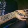henna on hand in temple