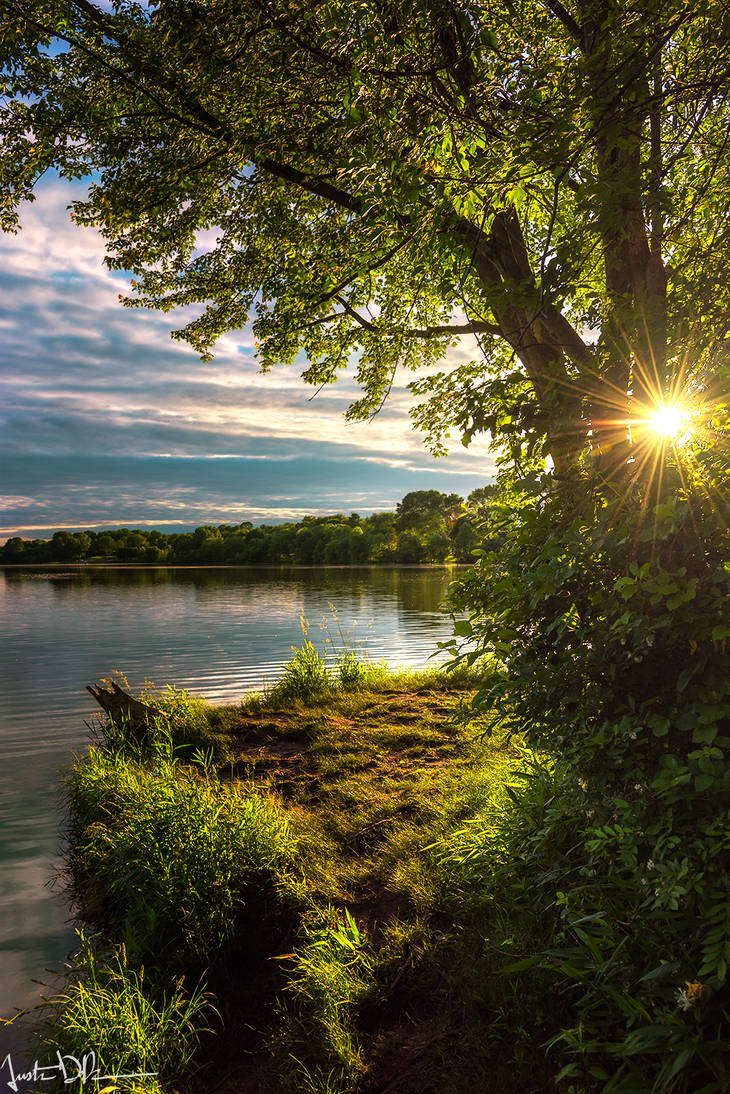 Gleaming by JustinDeRosa Gleaming by JustinDeRosa