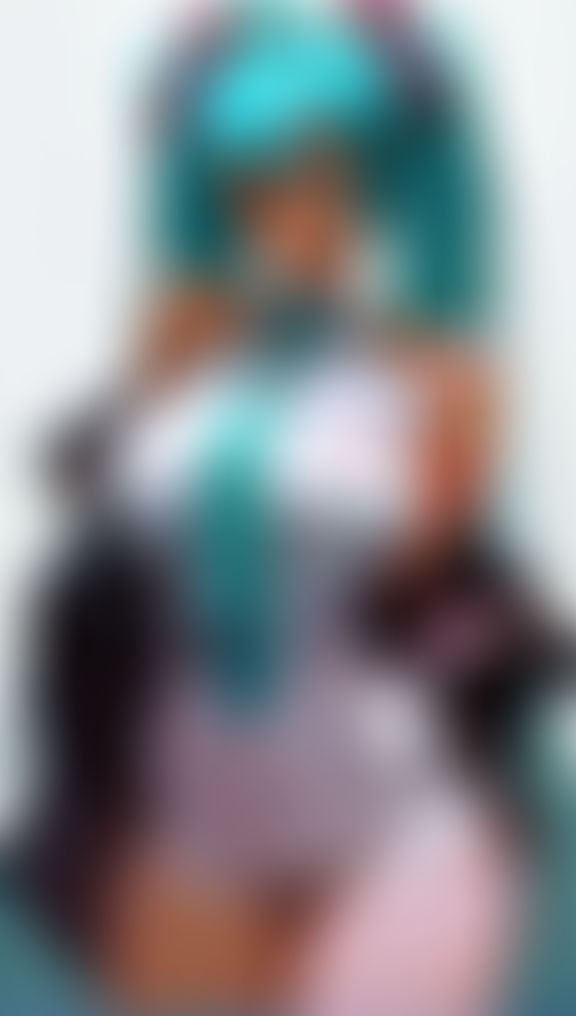 Busty Hatsune Miku By Shunqterry On DeviantArt busty-hatsune-miku-by-shunqterry-on-deviantart