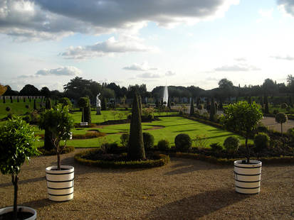 Hampton Court Garden II