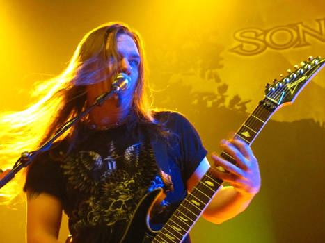 Elias Viljanen1