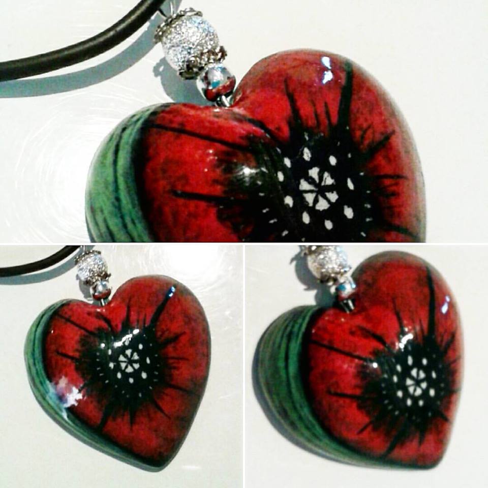 Ceramic poppy heart