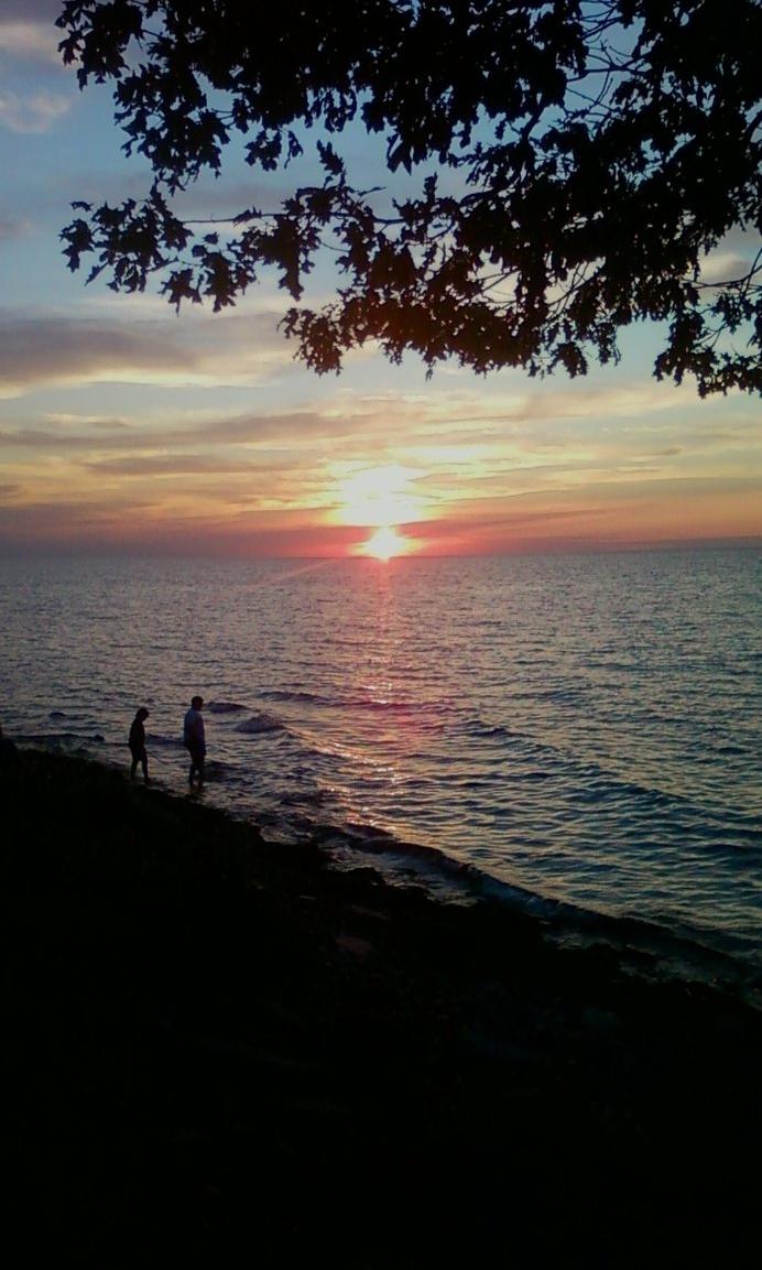 Lake ontario sun set